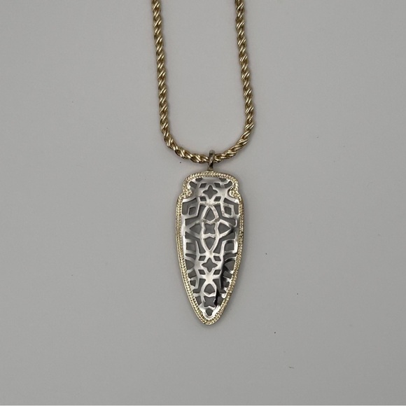 Kendra Scott Sienna Mixed Metal Arrowhead Necklace - Picture 2 of 4
